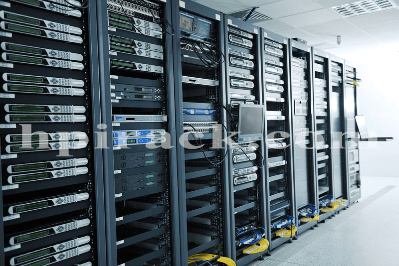 server-rack-vs-network-rack